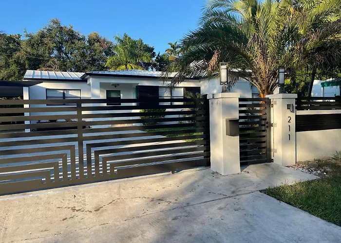 Sensational Miami Design District 4 Bedroom Home