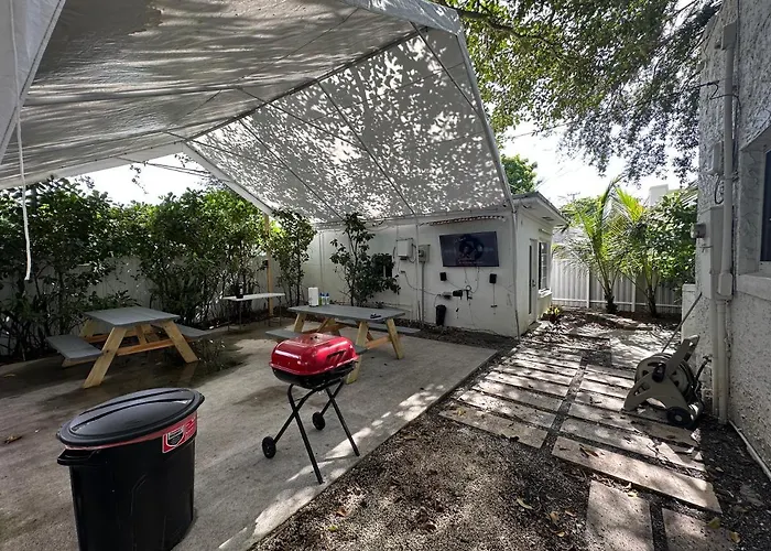 Oqp Vacations Design District Albergue Miami