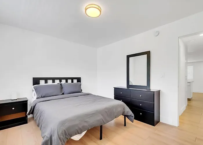 Brand New Soho Style Apartment! #9