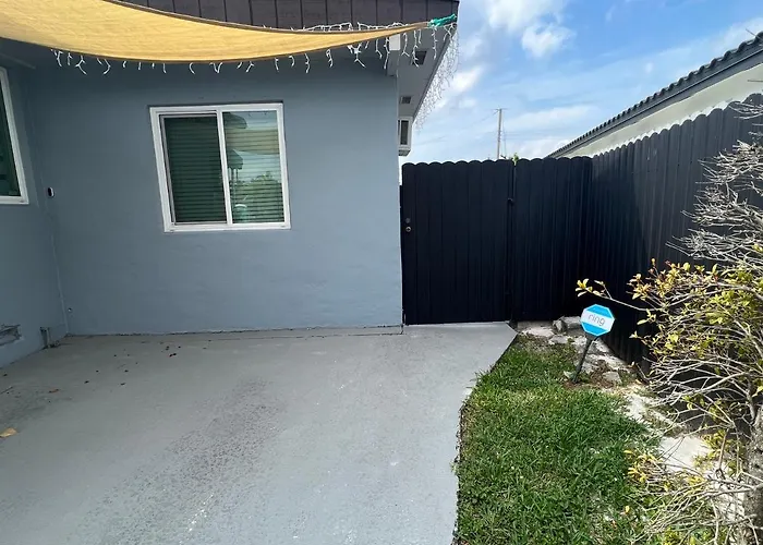 Quiet Apartment Free Parking Miami