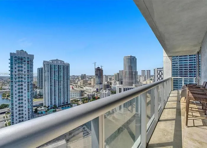 Waterfront Luxury Apartment 2 Bedrooms Iconbrickell
