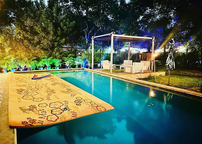 Miami Villa With Amazing Pool
