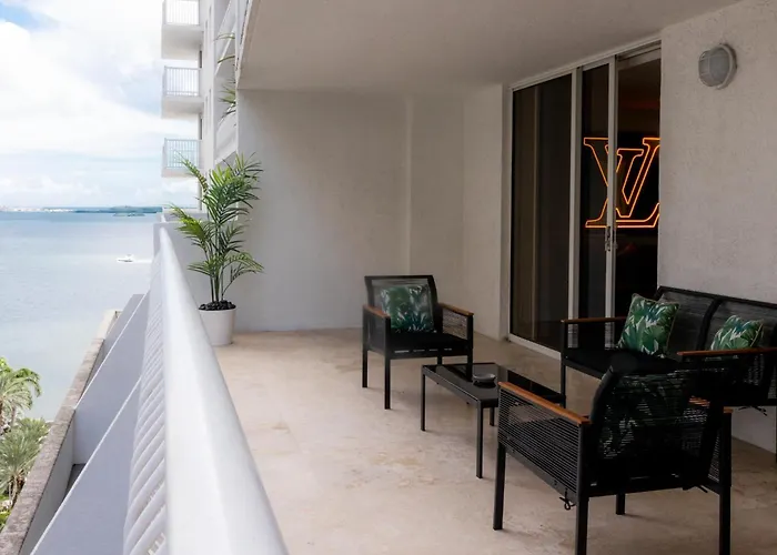 Zeus' Sanctuary Ocean View In Brickell Miami