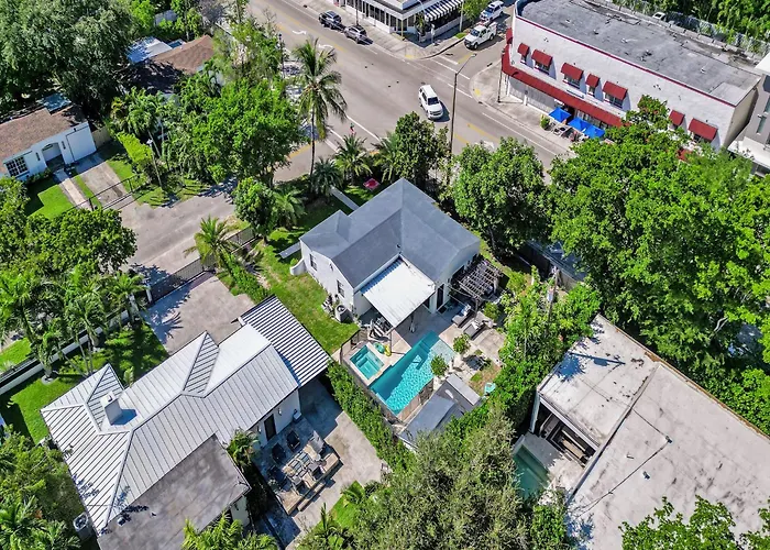 Sinai 4 Bedroom Pool Villa In Miami 10 Mins To South Beach!