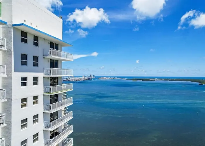 Haustierfreundliches Dreamy Oceanfront Highfloor Corner Unit 2And2 Plus Den Miami