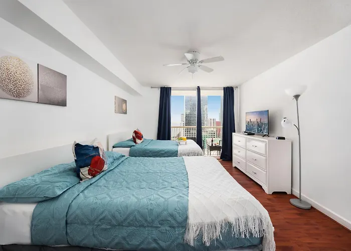 Two Bedroom Oceanview Apartment In Brickell Miami
