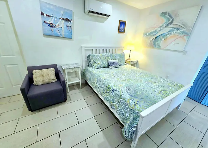 La Casita, Cute And Homey Private Studio Miami acceptant les animaux
