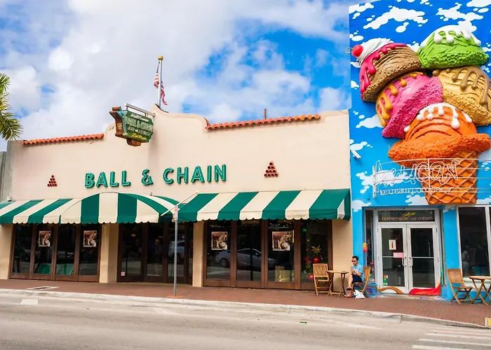 Trendy 2Br Little Havana Apartment