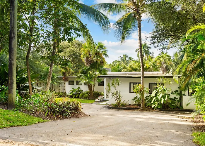 Villa Peaceful 3Bd Family House With Pool Miami Shores admite animales