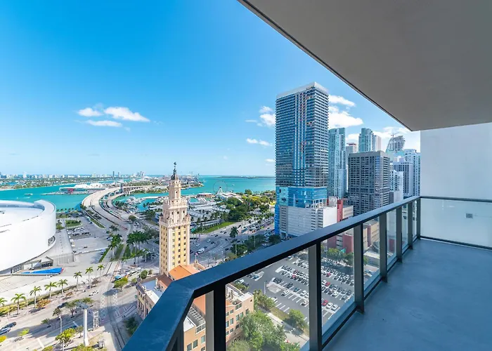 Global Luxury Suites Miami Worldcenter