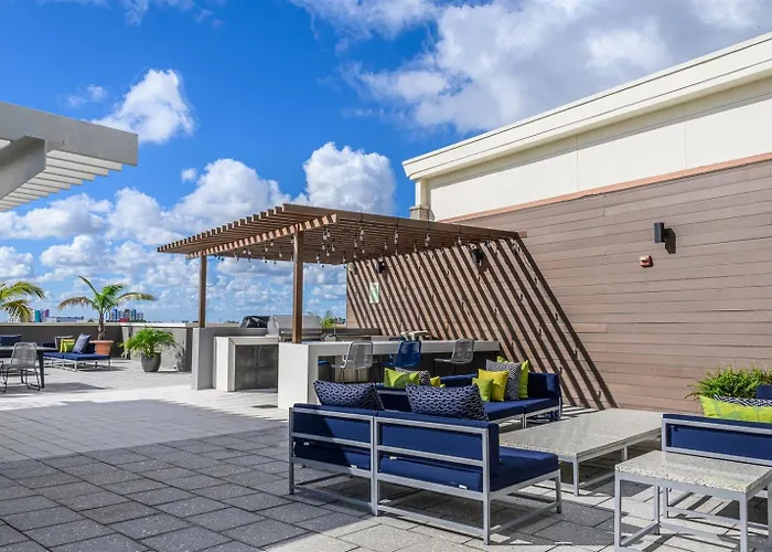 Luxury 2Bd 2Ba In Wynwood With Pool And Free Parking