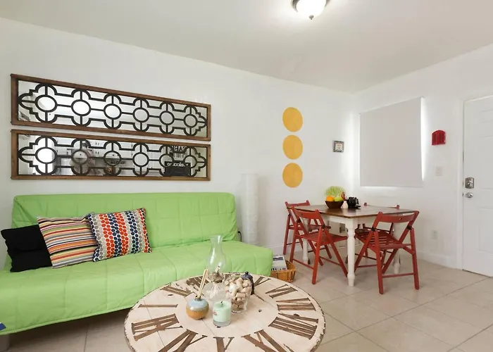 1 Bedroom Apt Near Coconut Grove Miami que aceita animais de estimação