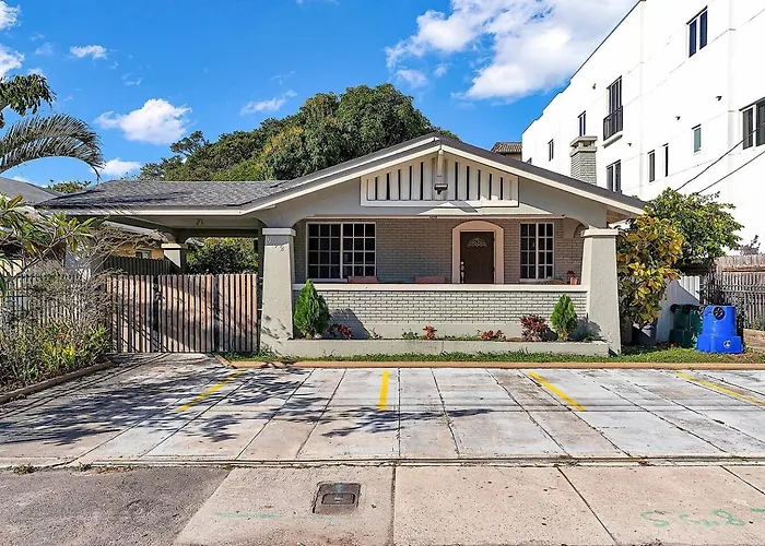 Haustierfreundliches Private Studio Cabin Steps From Calle 8 Miami