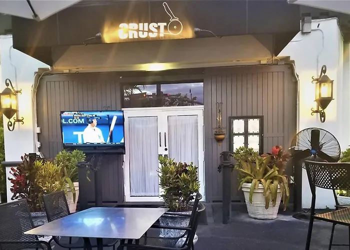 Unique Studio In Little Havana Reserved Parking