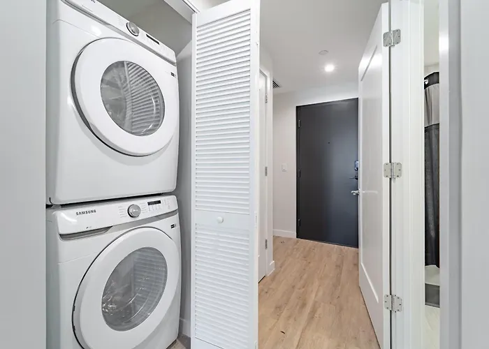 Devereaux Miami Luxury One-Bedroom And Studios