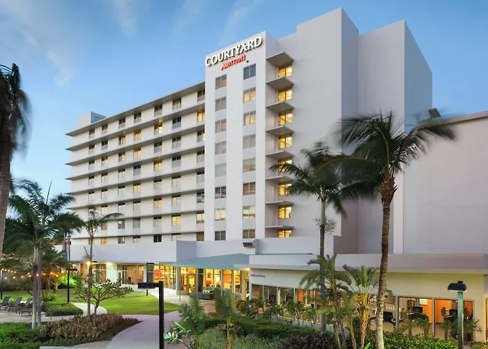 Courtyard By Marriott Miami Airport