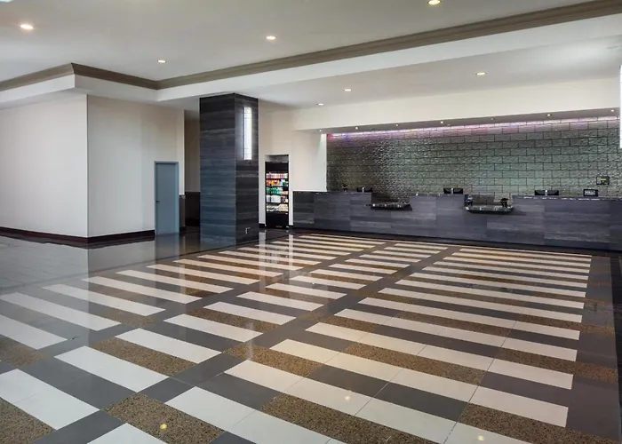 Doubletree By Hilton Hotel Miami Airport & Convention Center
