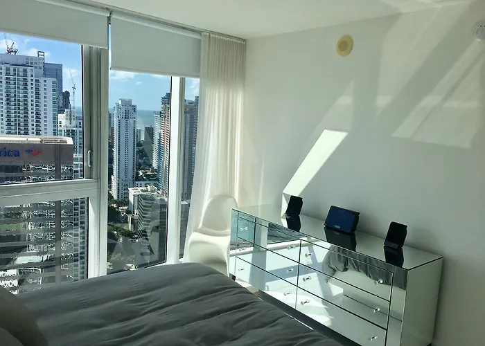 Icon Brickell Miami By We Host