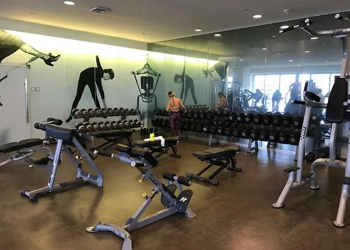 Icon Residences By Sofla Vacations