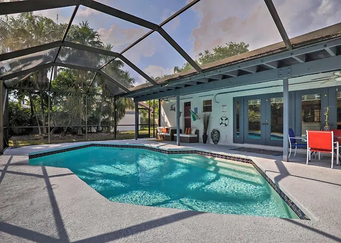 Miami Home With Screened-In Pool Mins From Zoo!