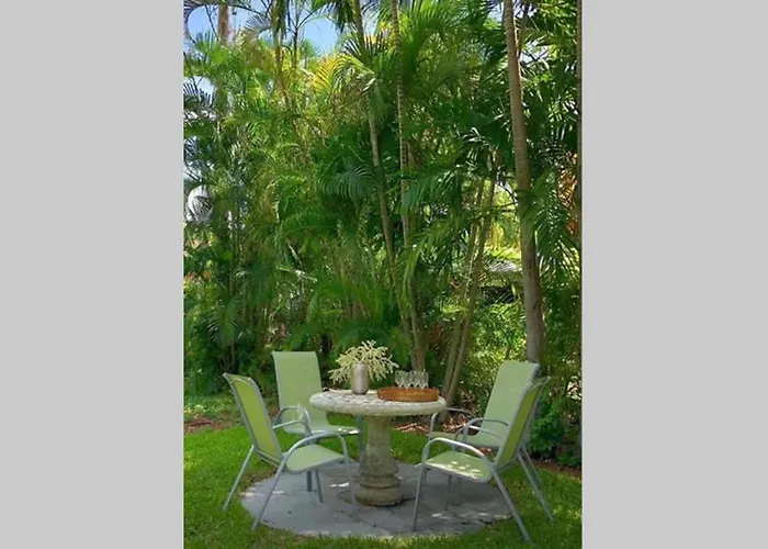 Design District Remodeled 3 Bedroom W Pool