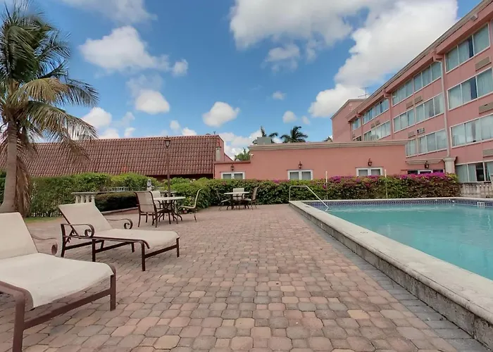 Miami Gardens Inn&Suites